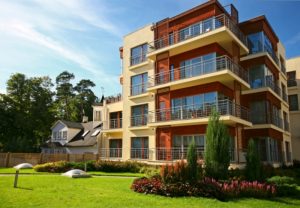 4 Reasons Why a Multi-family Investment is Better than a Single-family Investment