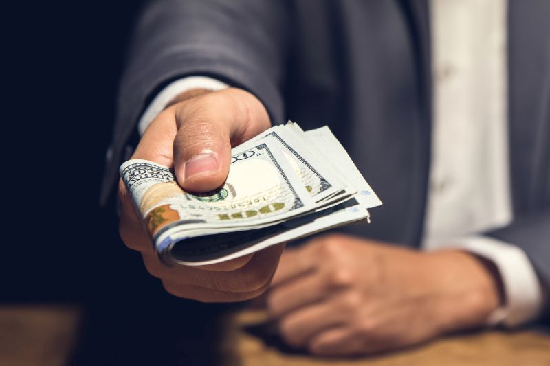 Don’t Get Scammed: 5 Signs Your Loan Isn’t Legit